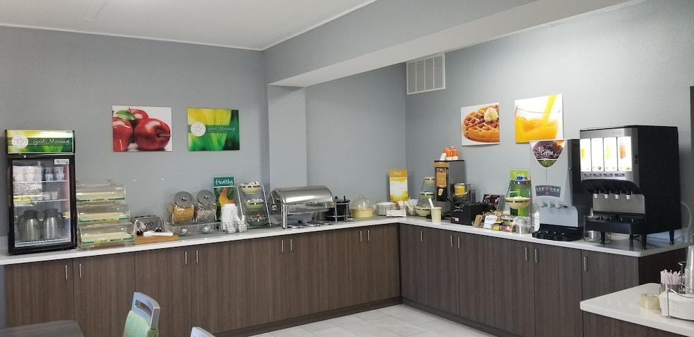 Quality Inn Pelham I-65 Exit 246 Εξωτερικό φωτογραφία