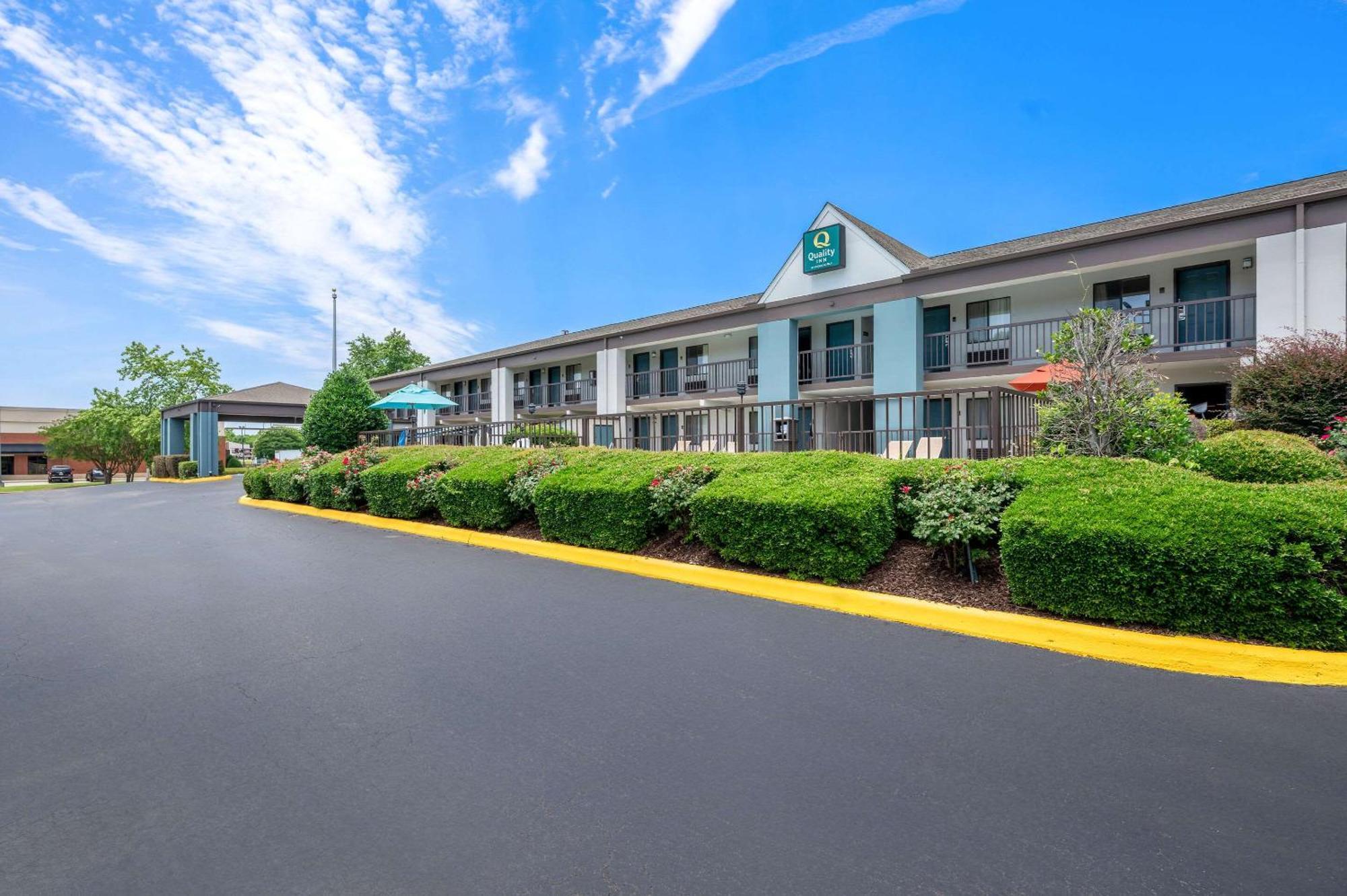 Quality Inn Pelham I-65 Exit 246 Εξωτερικό φωτογραφία